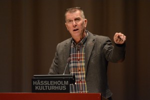 Björn Widmark (FV) hade frågor om förslaget till avtal, men fick inga svar. Foto: Urban Önell