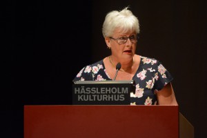 Lena Nilsson (S), ordförande i socialnämnden varnade för att reglerna kan komma att ändras så att kommunerna bara får statsbidrag för flyktingbarn som kan placeras i den egna kommunen.
