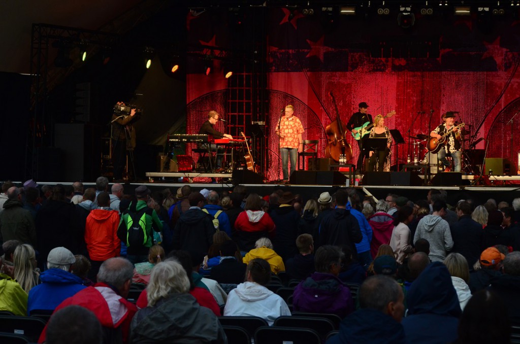 Plura, Wiehe och Ebba Forsberg lockade många till Torsjö Live.