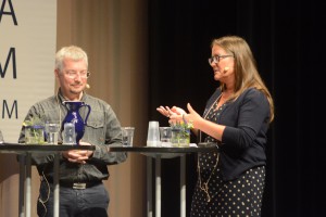 ...Per Ödling, professor i telekommunikation, vid Lunds universitet och Annsofie Persson Stenborg, Digitaliseringskomissionen. Foto: Urban Önell