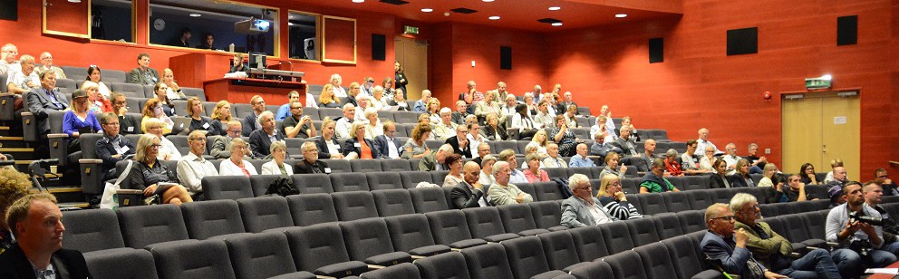 Cirka 200 deltagare i snitt är anmälda till årets Europaforum. Den första programpunkten levde dock inte riktigt upp till det. Foto: Berit Önell