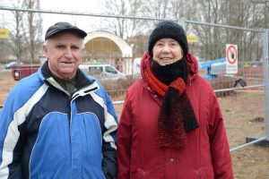 Gösta Andersson och Gunvor Engkvist beklagade att paviljongen nu rivs.