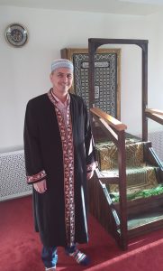 Othman Al-Tawalbeh är doktorand i islamsk teologi och en av flera predikanter i Islamiska kulturcentret i Hässleholm.