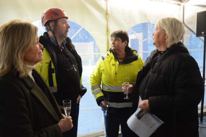 Bilden visar Anita Nilsson (SD), Hässleholm Miljös styrelse, Andreas Dahlberg (S), ordförande i Hässleholm Miljö, Irene Nilsson (S) och Lena Wallentheim (S), ordförande i kommunstyrelsen.